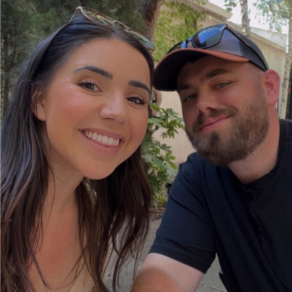 Meet your Posher, Allie - Picture 4 of 6